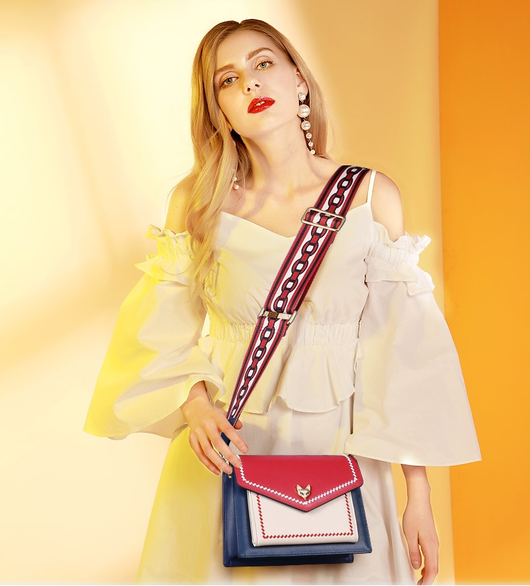 Bolso Mensajero Dorado con Correa Ancha para Mujer - Estilo Exclusivo de Hombro Único - Image 8