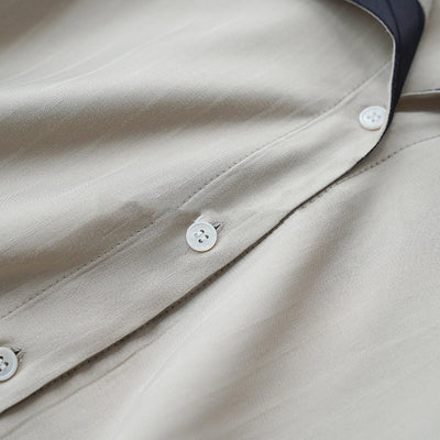 Camisa Minimalista de Cuello Solapa Contraste Azul Marino - Efecto Rejuvenecedor - Image 15