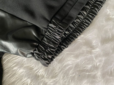 Traje Ajustado de Dos Piezas con Costura de Cuero - Image 11