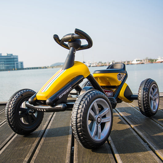 Kart a Pedales Infantil de 4 Ruedas para Ejercicio y Diversión