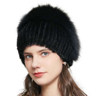 Gorro Tejido de Invierno para Mujer con Pedrería y Pelaje de Zorro - Image 8