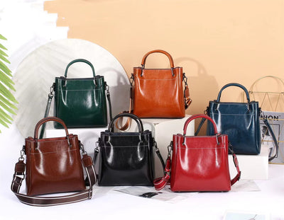 Bolso Bandolera de Cuero para Mujer - Diseño Versátil y Portátil - Image 8