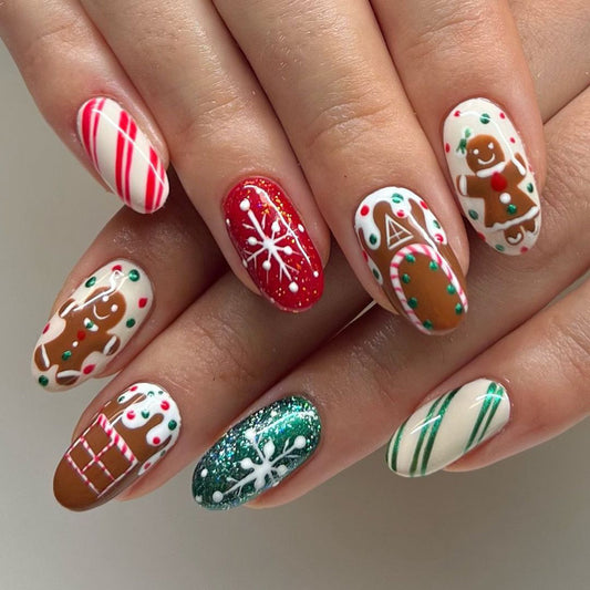 Uñas Postizas Decoradas - Casa de Chocolate y Hombre de Jengibre