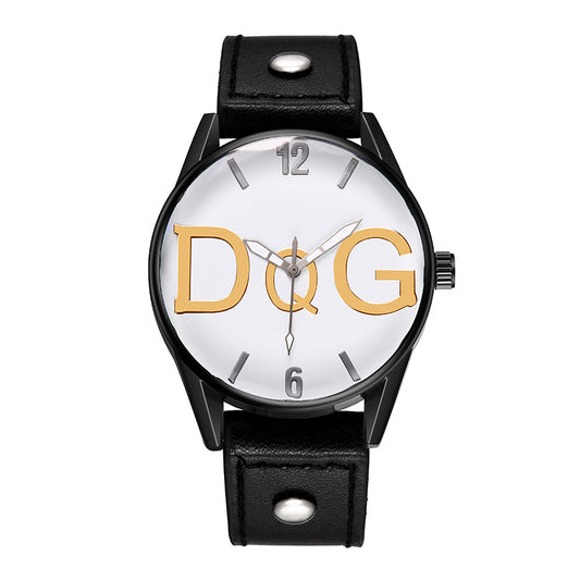 Reloj Pulsera Unisex Estilo Europeo con Remaches y Correa de Cuero