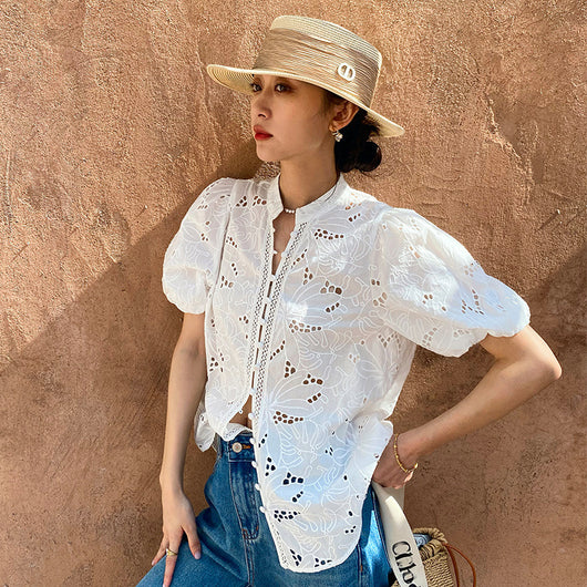 Blusa de Algodón con Bordados para Mujer - Image 3