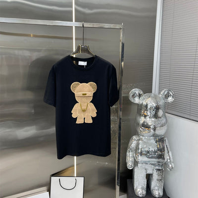 Playera de Algodón con Parche de Oso Bordado - Cuello Redondo Manga Corta - Image 2