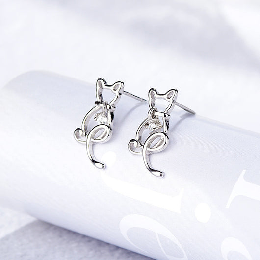 Aretes de Gato Minimalista en Aleación - Diseño Adorable para Mujer - Image 4
