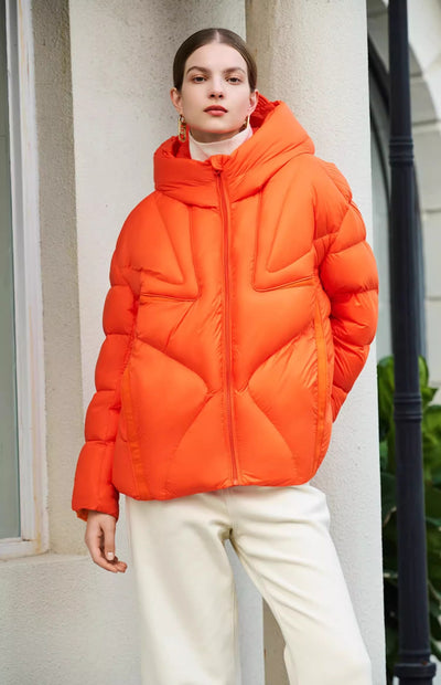 Chaqueta Acolchada Corta con Capucha de Plumón de Pato para Mujer - Image 12