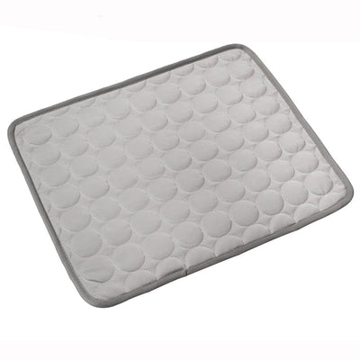 Cama Refrescante de Seda Helada para Perros y Gatos - Image 6