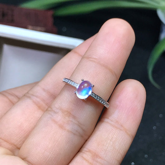 Anillo de Piedra Luna Azul Natural en Plata 925 - Diseño Minimalista - Image 10