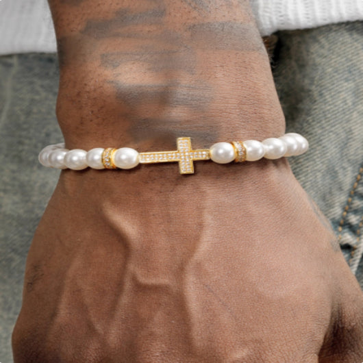 Pulsera de Cruz con Perlas para Mujer - Diseño Versátil