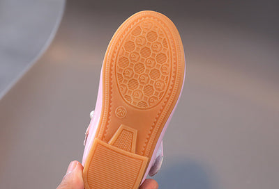 Zapatos de Cuero para Niñas con Hebilla Perla y Suela Suave - Image 18