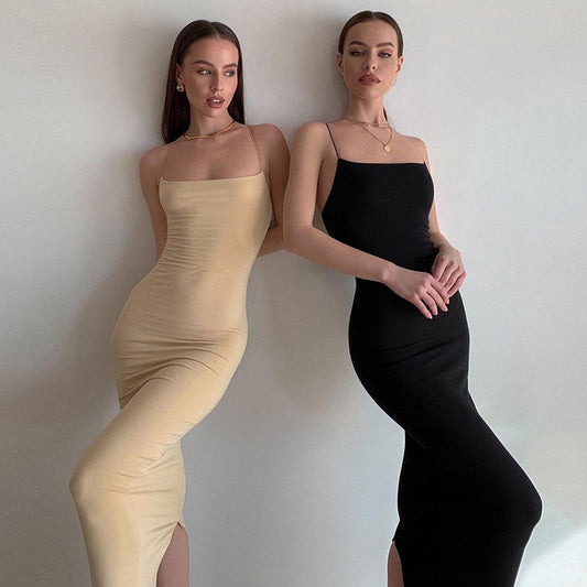 Vestido Entallado con Abertura Lateral - Diseño Minimalista de Color Sólido