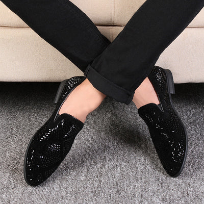 Zapatos de Cuero Negro con Punta Aguda y Lentejuelas para Hombre - Image 12