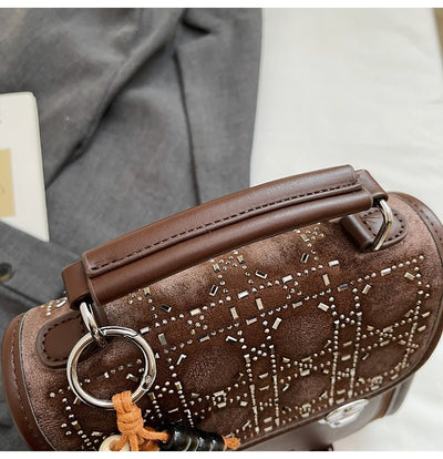 Bolsa Mensajera Cuadrada Texturizada para Mujer - Compacta y Versátil - Image 32