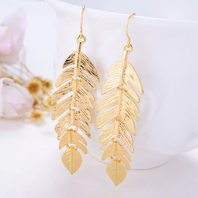 Aretes Largos de Borla y Hoja - Diseño Europeo Minimalista - Image 2