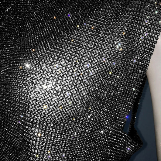 Blusa Elegante sin Mangas con Espalda Descubierta y Detalles de Cristal - Image 11