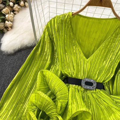 Blusa Suelta con Cuello V, Mangas Largas y Volantes en Bajo - Image 50
