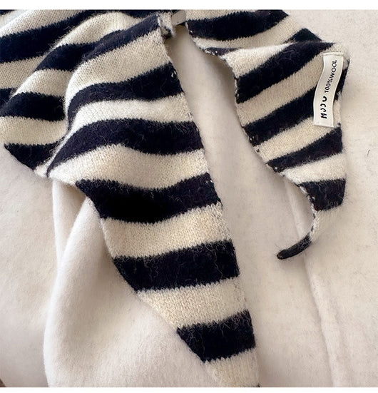 Pañuelo Triangular para Mujer: Versátil, Cálido y Elegante - Image 15