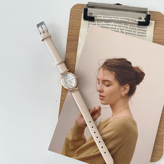 Reloj de Cuarzo Elegante y Minimalista para Mujer - Image 13