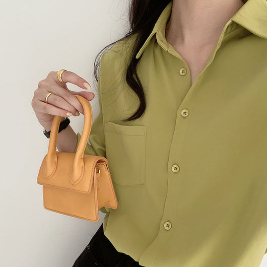 Blusa Holgada de Lino Solapa Manga Larga Color Sólido - Image 10