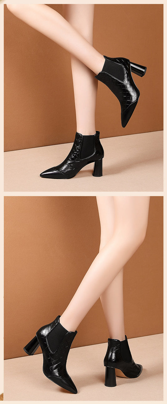 Botines Cortos Tacón Grueso Punta Afilada Talla Grande para Mujer - Image 2