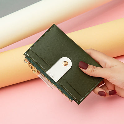 Monedero Compacto de Colores Vibrantes con Borlas y Detalles de Costura - Image 4