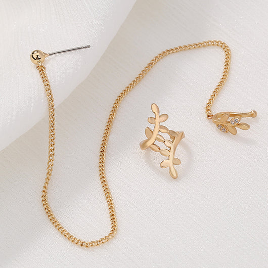 Conjunto de Joyas Danzantes Indias - Anillo Nasal, Aros y Cadena con Diseño de Hoja - Image 10