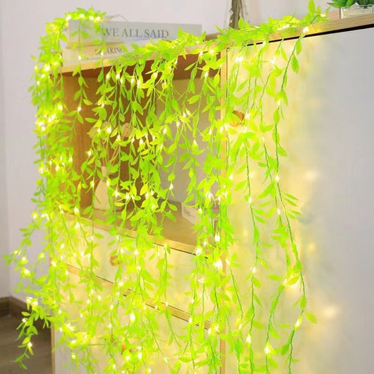 Cortina de Luz LED con Alambre de Cobre y Hojas Verdes - Image 2