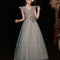 Vestido Largo Gris con Plumas para Mujer