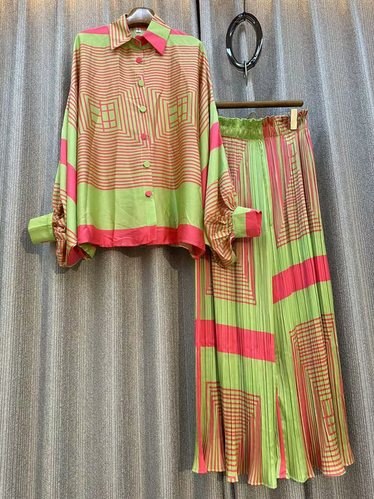 Conjunto de Dos Piezas: Blusa Estampada Personalizada + Pantalón Ancho de Cintura Alta - Image 8