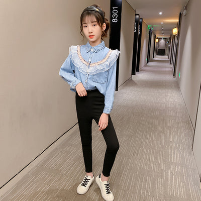 Blusa Infantil Elegante de Manga Larga con Cuello Solapa y Encaje - Image 10