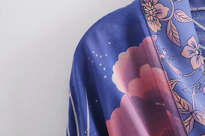 Kimono Cardigan Suelto con Estampado de Luna y Cinturón - Image 24