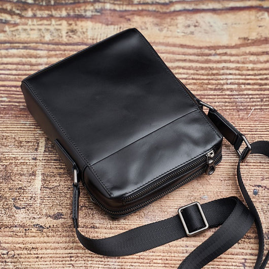 Bolso de Cuero para Hombre Diseño Minimalista - Image 11