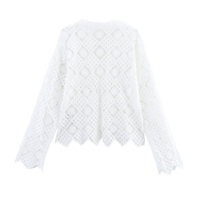 Blusa Elegante con Cuello en V y Bordados para Mujer - Image 8