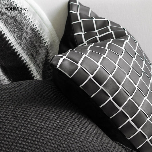 Cojín de Sofá de Algodón y Lino Tejido - Diseño Moderno Blanco y Negro - Image 4