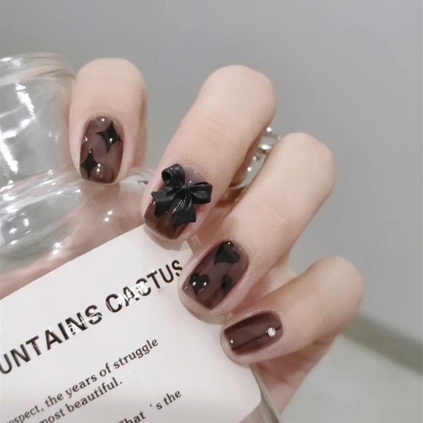 Parches de Uñas Mariposa Negra con Diseño Estelar