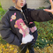 Chaqueta Acolchada Unisex con Cuello Alto y Estampado Loli