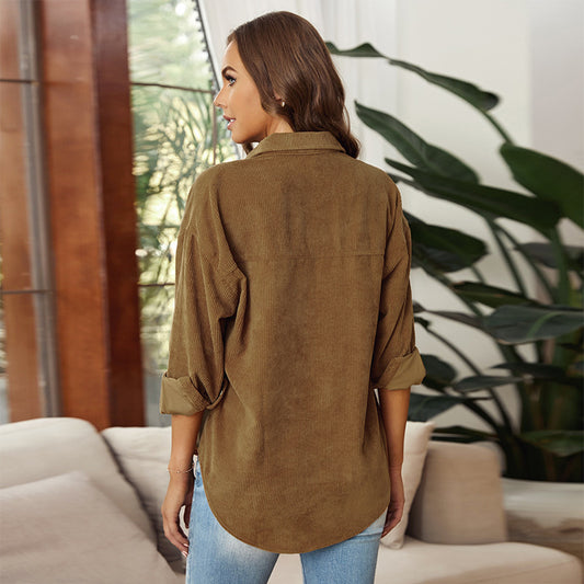 Camisa de Pana para Mujer con Solapa y Bolsillos - Image 2