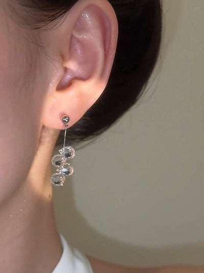 Aretes de Cristal con Borla Plateada - Diseño Minimalista y Elegante - Image 16