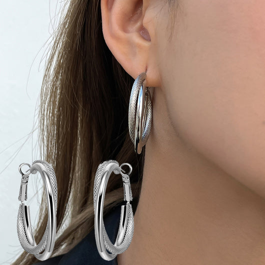 Aretes Redondos Retro Francés con Textura Esmerilada - Diseño Minimalista Versátil - Image 3