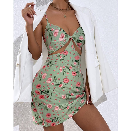Vestido Floral Estilo Verano con Tirantes Cruzados y Detalles de Costura