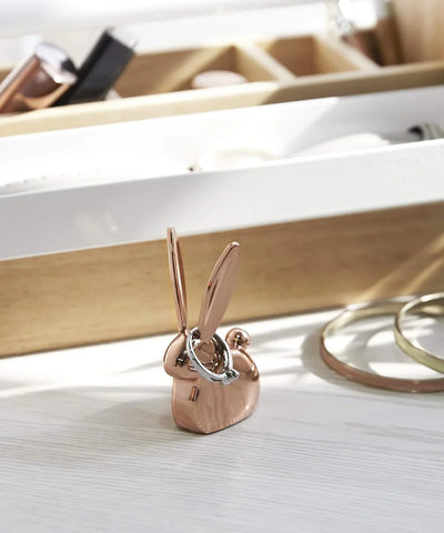 Soporte para Anillos Umbra con Forma de Perro Salchicha: Encanto y Funcionalidad - Tekeno