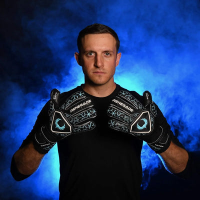 Guantes de Portero Renegade GK Triton: Protección y Agarre Superior para Atajadas Épicas - Tekeno
