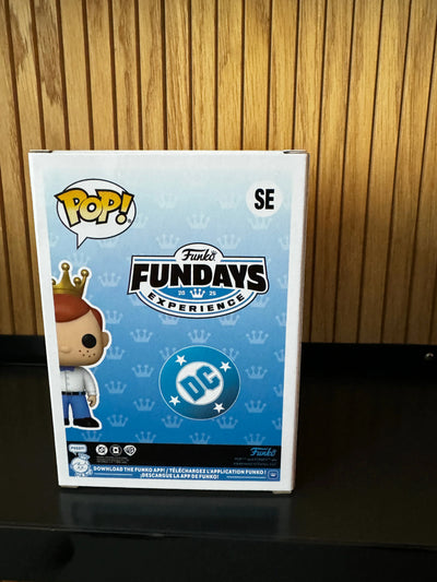 Funko Fundays Experience 2025: Pop! Originals DC Freddy Funko as Orange Lantern (Translucent) LE2000 - Tekeno