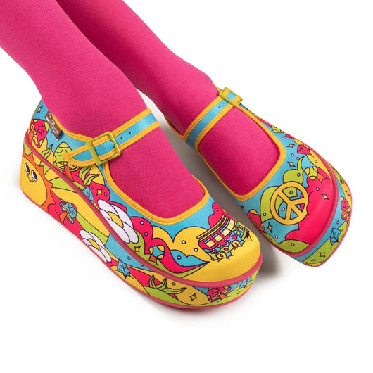 Chocolaticas® Love On The Road Women's Mary Jane Platform - Tekeno