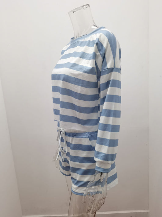 Conjunto Casual de Dos Piezas: Top Manga Larga y Shorts a Rayas - Image 15