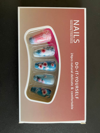 Uñas Postizas Flor Begonia Blanca - Set de 24 Piezas con Esmalte Incluido - Image 10