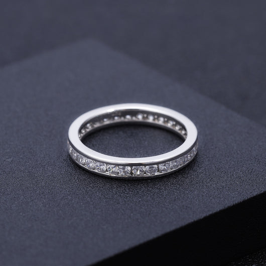 Anillo de Plata 925 con Baño de Oro Blanco y Moissanita en Línea Completa - Image 13