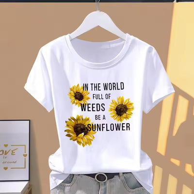 Playera Retro Estampada Cuello Redondo Manga Corta para Mujer - Image 15